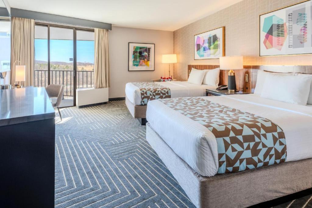 Valley Forge Casino Resort Кинг ъф Прусия Екстериор снимка